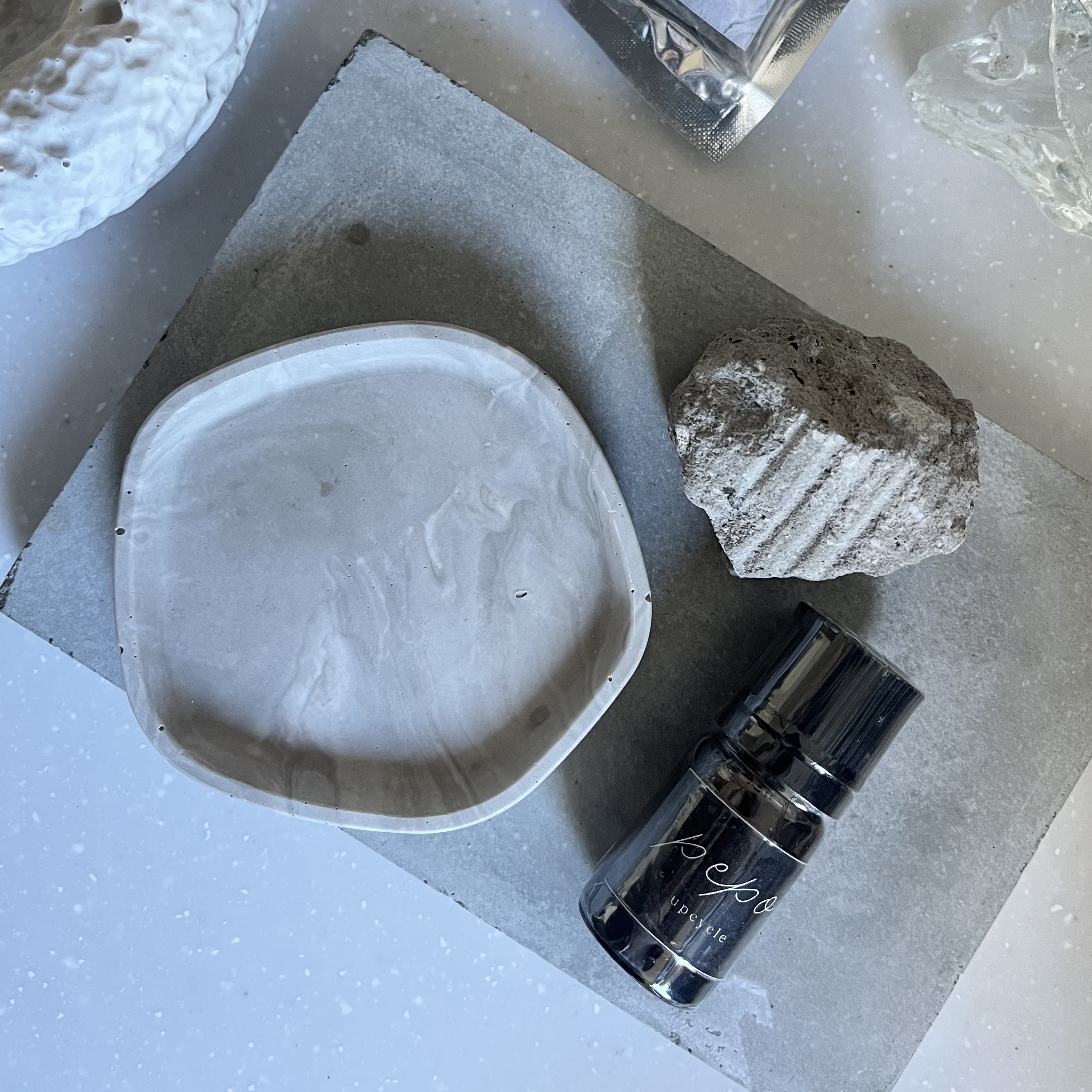 札幌軟石のオリジナルアロマセット 北ノ風 深呼吸で届ける贈り物/ミニトレーセット